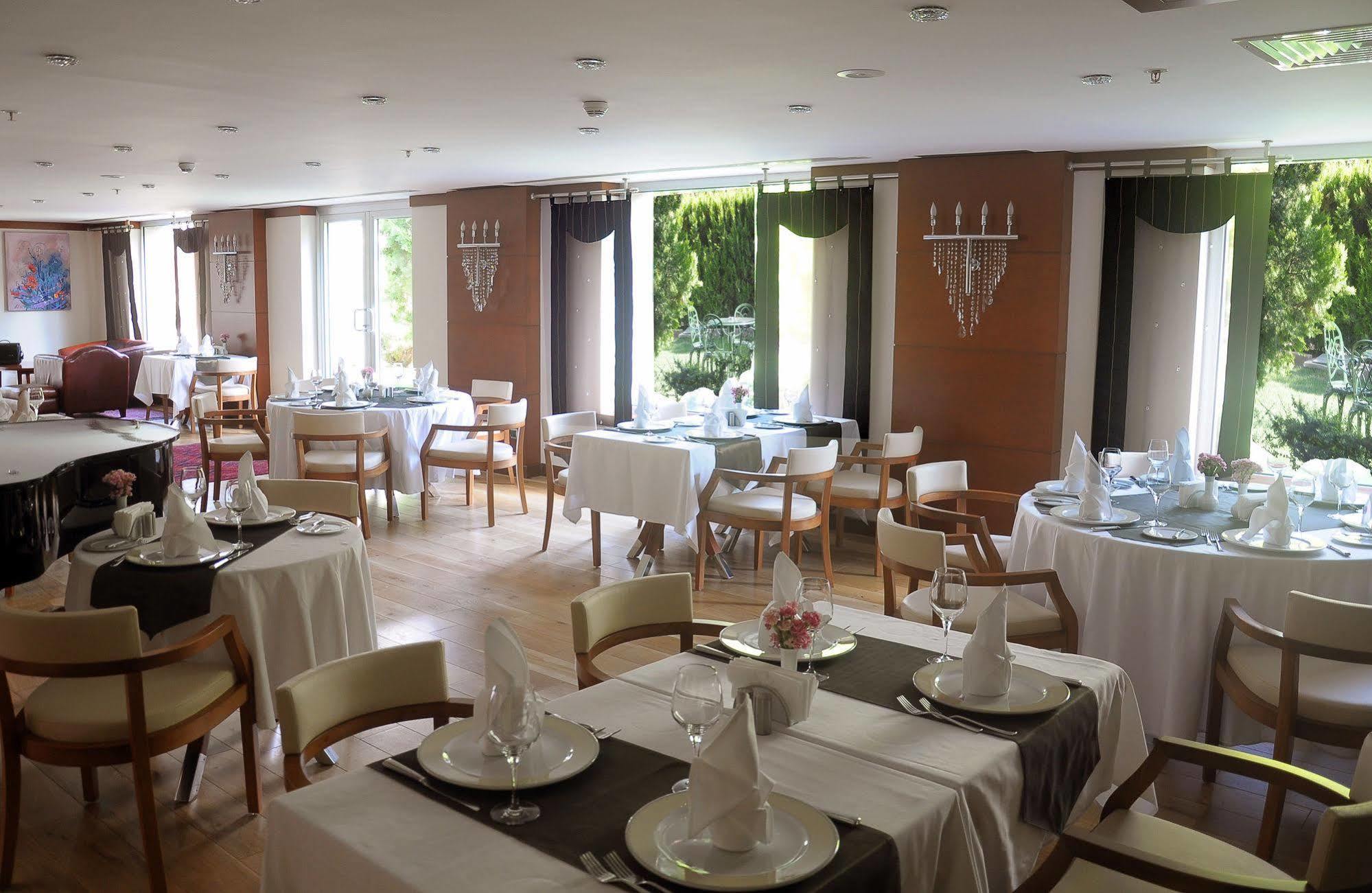 Hotel Midi Ankara Ristorante foto